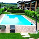 Apartman Adeline Garda Nest By Bookinggardalake