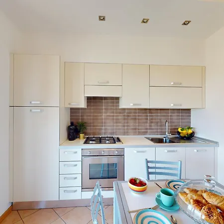 Apartman Adeline Garda Nest By Bookinggardalake *