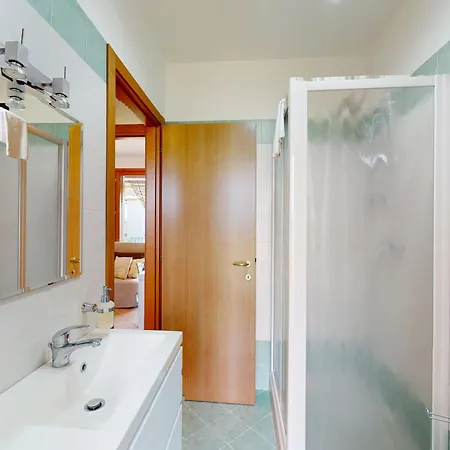 Apartamento Adeline Garda Nest By Bookinggardalake
