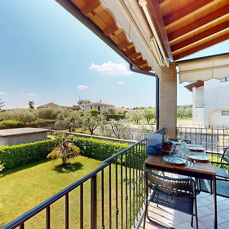 Adeline Garda Nest By Bookinggardalake Apartamento
