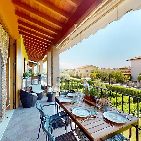Adeline Garda Nest By Bookinggardalake Apartamento *